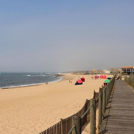 Blue Beach Apartment - Caminhos De Santiago-Airport Praia de Angeiras Luaran gambar