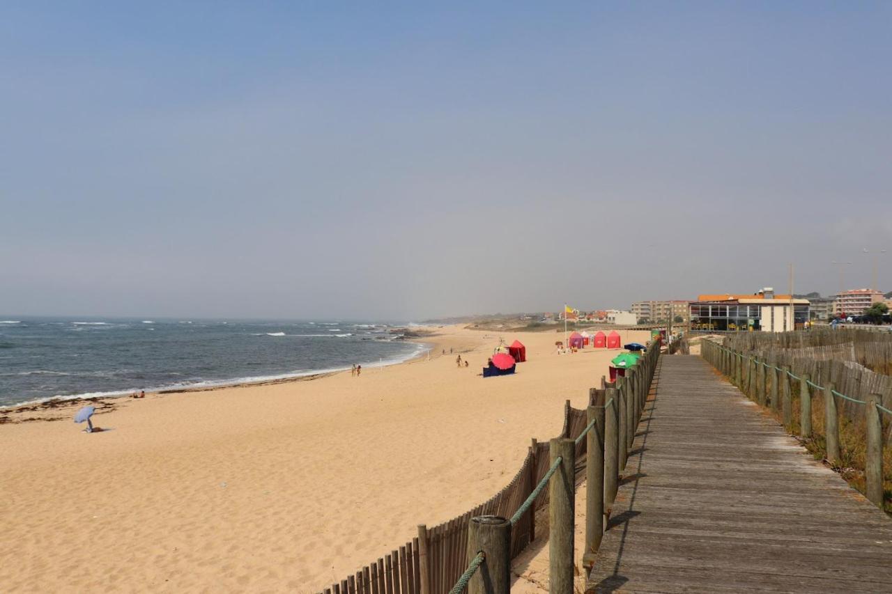Blue Beach Apartment - Caminhos De Santiago-Airport Praia de Angeiras Luaran gambar